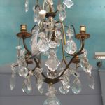 687 8257 CHANDELIER